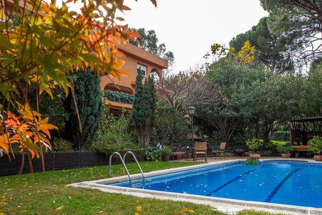 Foto 2 de Xalet en venda a San Martín de Valdeiglesias de 8 habitacions amb terrassa i piscina