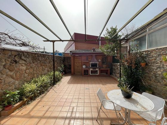 Foto 1 de Venta de casa en Los Negrales de 3 habitaciones con terraza y piscina