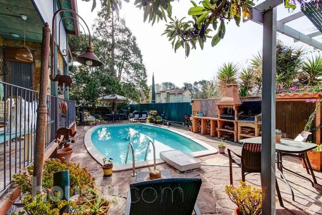Foto 2 de Casa en venta en Valldoreix de 6 habitaciones con terraza y piscina