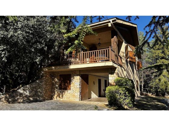Foto 1 de Casa en venda a Sant Llorenç de Morunys de 4 habitacions amb piscina i garatge