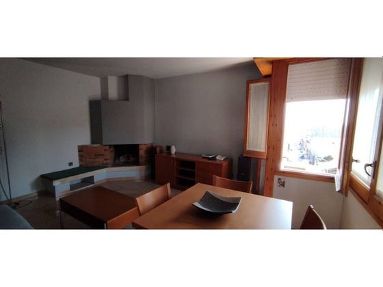 Foto 2 de Pis en venda a Berga de 4 habitacions amb balcó i calefacció