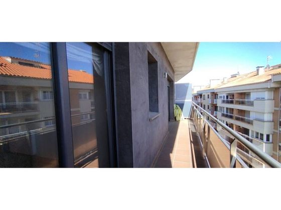 Foto 1 de Venta de piso en Berga de 2 habitaciones con garaje y balcón