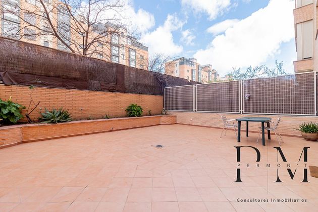 Foto 2 de Pis en venda a Sanchinarro de 2 habitacions amb terrassa i piscina