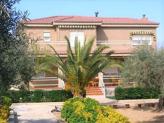 Foto 1 de Xalet en venda a Villafranqueza de 5 habitacions amb terrassa i piscina