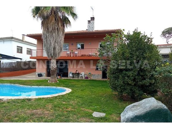 Foto 1 de Casa en venda a Fogars de la Selva de 8 habitacions amb terrassa i piscina