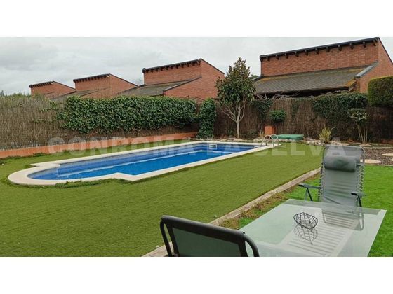 Foto 1 de Casa en venda a Vidreres de 3 habitacions amb terrassa i piscina