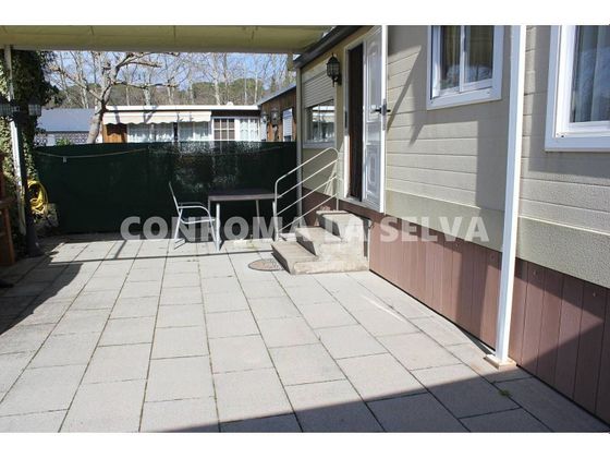 Foto 2 de Casa en venta en Mas Mora - Sant Daniel de 3 habitaciones con terraza y piscina