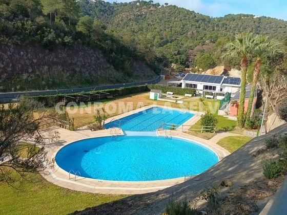 Foto 1 de Casa en venta en Palafolls de 3 habitaciones con terraza y piscina