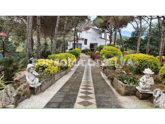 Foto 1 de Venta de casa en Mas Altaba-El Molí de 4 habitaciones con terraza y piscina