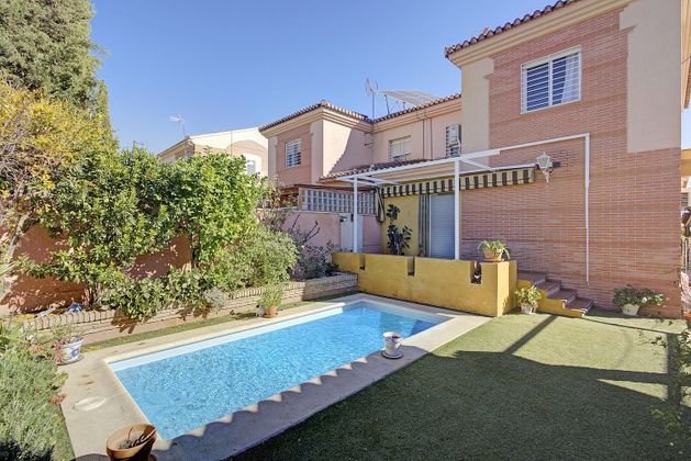 Foto 1 de Casa en venda a Albolote de 3 habitacions amb terrassa i piscina