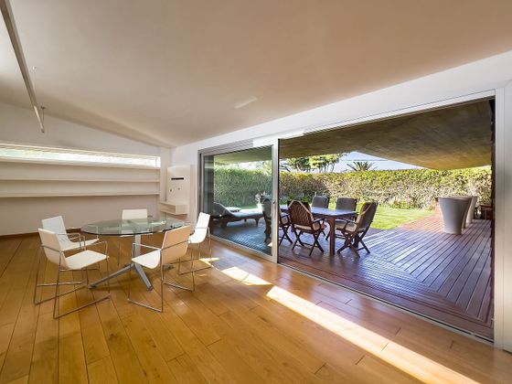 Foto 2 de Xalet en venda a pasaje Fariña de 5 habitacions amb terrassa i garatge