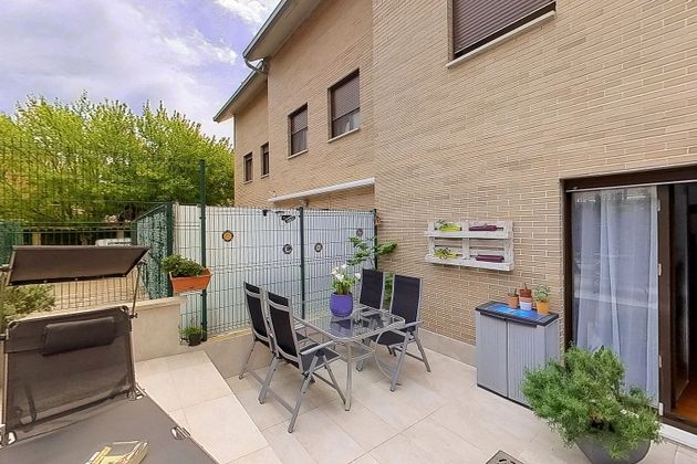 Foto 2 de Piso en venta en Olaz de 3 habitaciones con terraza y garaje