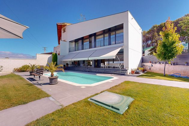Foto 2 de Casa en venda a Larraga de 4 habitacions amb terrassa i piscina