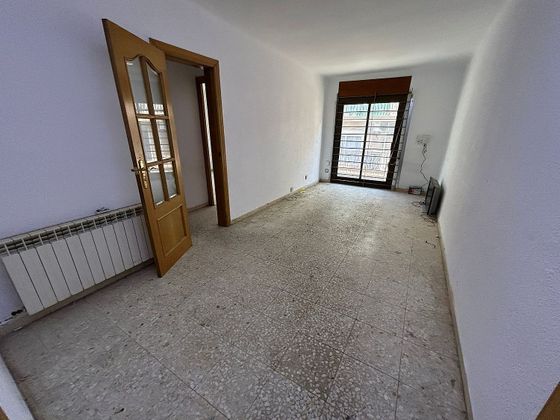 Foto 2 de Pis en venda a Centre - Sant Boi de Llobregat de 3 habitacions amb balcó i aire acondicionat