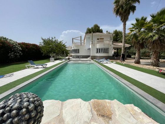 Foto 1 de Xalet en venda a Cehegín de 5 habitacions amb terrassa i piscina