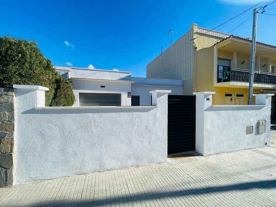 Foto 2 de Casa en venda a Miami Platja - Miami Playa de 4 habitacions amb terrassa