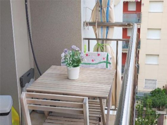 Foto 2 de Venta de ático en calle De L'ebre de 2 habitaciones con terraza