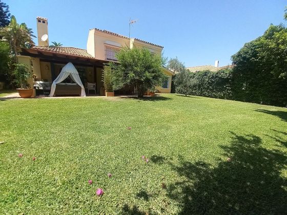Foto 2 de Alquiler de casa en Vistahermosa  - Fuentebravía de 4 habitaciones con terraza y garaje