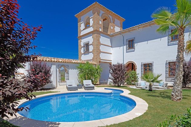 Foto 2 de Casa rural en venta en Centro - Antequera de 5 habitaciones con terraza y piscina