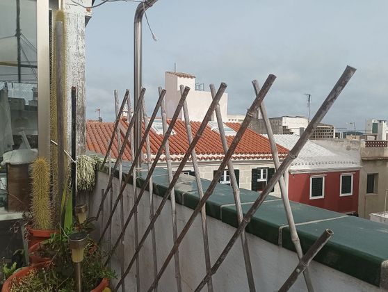 Foto 1 de Venta de ático en Maó de 3 habitaciones con terraza y aire acondicionado