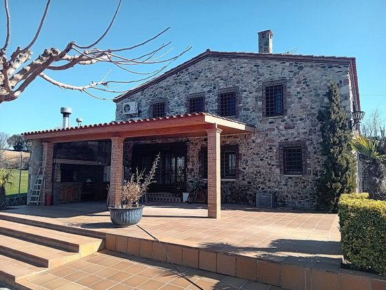 Foto 2 de Casa rural en alquiler en Can Bassa - Palou de 3 habitaciones con terraza y piscina