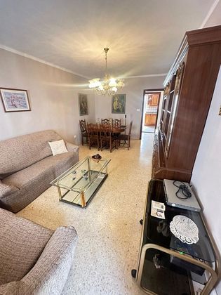 Foto 2 de Pis en venda a Centro - Almazora/Almassora de 4 habitacions amb terrassa i balcó