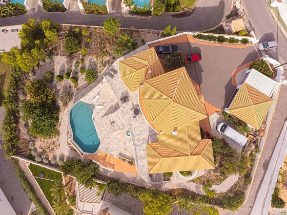 Foto 1 de Xalet en venda a calle Costa del Azahar de 3 habitacions amb terrassa i piscina