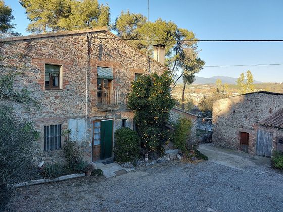 Foto 1 de Venta de casa rural en Lliçà d´Amunt de 4 habitaciones con jardín