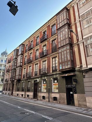 Foto 1 de Edifici en venda a calle López Gómez de 1664 m²