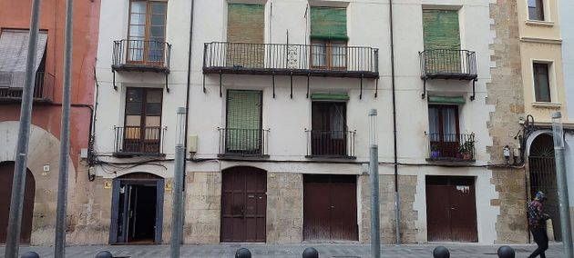 Foto 1 de Piso en venta en Centre - Tortosa de 4 habitaciones y 131 m²