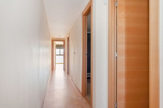 Foto 2 de Venta de piso en Massanassa de 2 habitaciones con ascensor