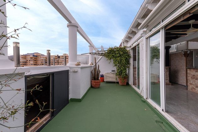Foto 1 de Ático en venta en Campello Playa de 2 habitaciones con terraza y garaje
