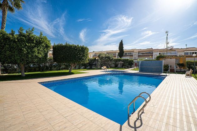 Foto 1 de Àtic en venda a Gran Alacant de 2 habitacions amb terrassa i piscina