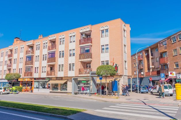 Foto 1 de Pis en venda a avenida De Madrid de 3 habitacions amb garatge i balcó