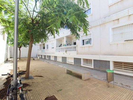 Foto 2 de Dúplex en venda a Formentera del Segura de 4 habitacions amb terrassa i piscina