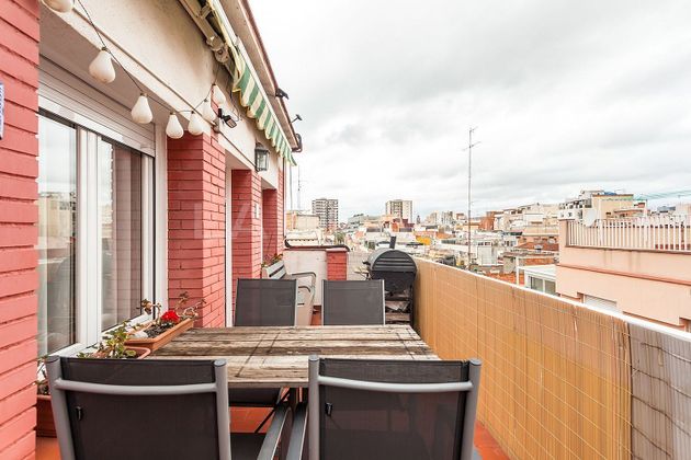 Foto 2 de Dúplex en venta en Centre - Hospitalet de Llobregat, L´ de 3 habitaciones con terraza y balcón