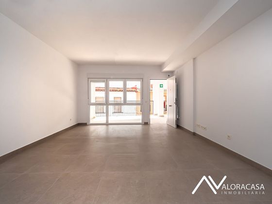 Foto 1 de Àtic en venda a Cártama de 2 habitacions amb terrassa i garatge