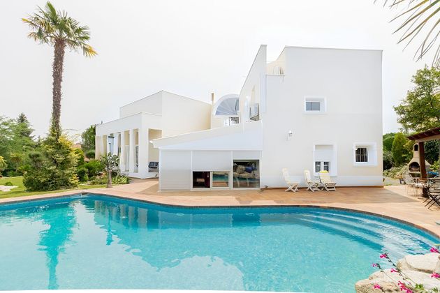 Foto 1 de Chalet en venta en Monte Rozas de 5 habitaciones con terraza y piscina