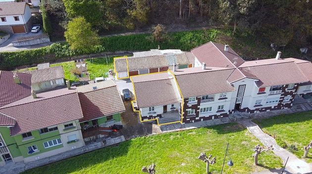 Foto 2 de Casa en venda a Castrillón de 3 habitacions amb terrassa i garatge