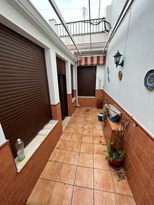 Foto 2 de Casa en venda a calle Arapiles de 2 habitacions amb terrassa