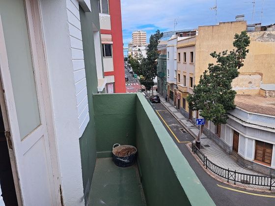 Foto 2 de Casa en venta en Arenales - Lugo - Avenida Marítima de 11 habitaciones con terraza y balcón