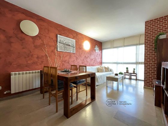 Foto 2 de Piso en venta en Sant Andreu de la Barca de 3 habitaciones con terraza y balcón