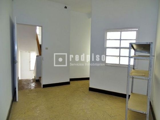 Foto 1 de Venta de piso en La Salud - Perú - Buenavista de 6 habitaciones con terraza