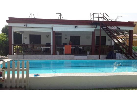 Foto 1 de Casa en venda a Centro - Castellón de la Plana de 4 habitacions amb terrassa i piscina