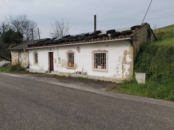 Foto 1 de Casa rural en venda a Corvera de Asturias de 2 habitacions amb garatge i jardí