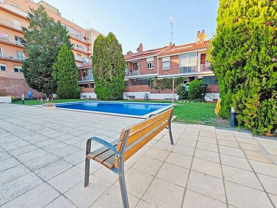 Foto 1 de Casa en venda a Centre - Sabadell de 4 habitacions amb terrassa i piscina