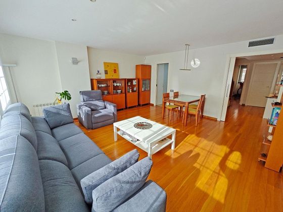 Foto 2 de Dúplex en venda a Can Feu - Can Gambús - Hostafrancs de 4 habitacions amb terrassa i aire acondicionat