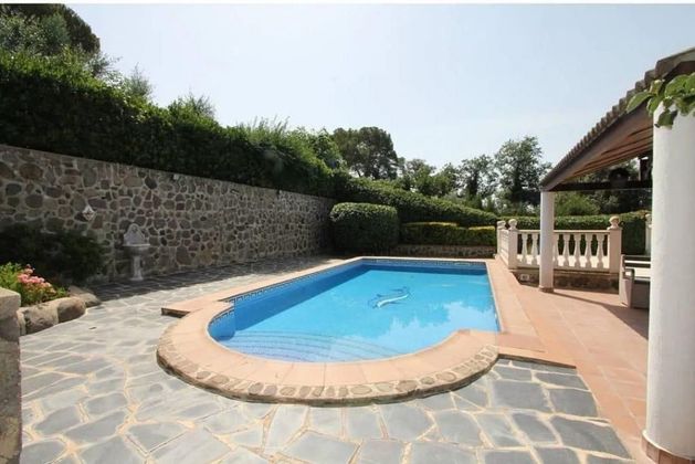 Foto 1 de Casa rural en venda a Residencial Park de 6 habitacions amb terrassa i piscina