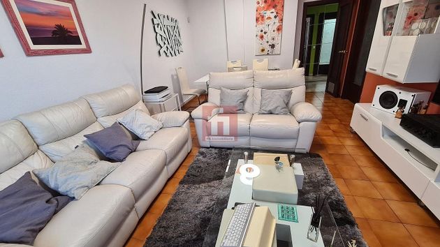 Foto 1 de Venta de piso en Eixample - Sant Oleguer de 4 habitaciones con terraza y balcón