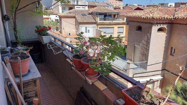 Foto 2 de Pis en venda a Agramunt de 5 habitacions amb terrassa i balcó